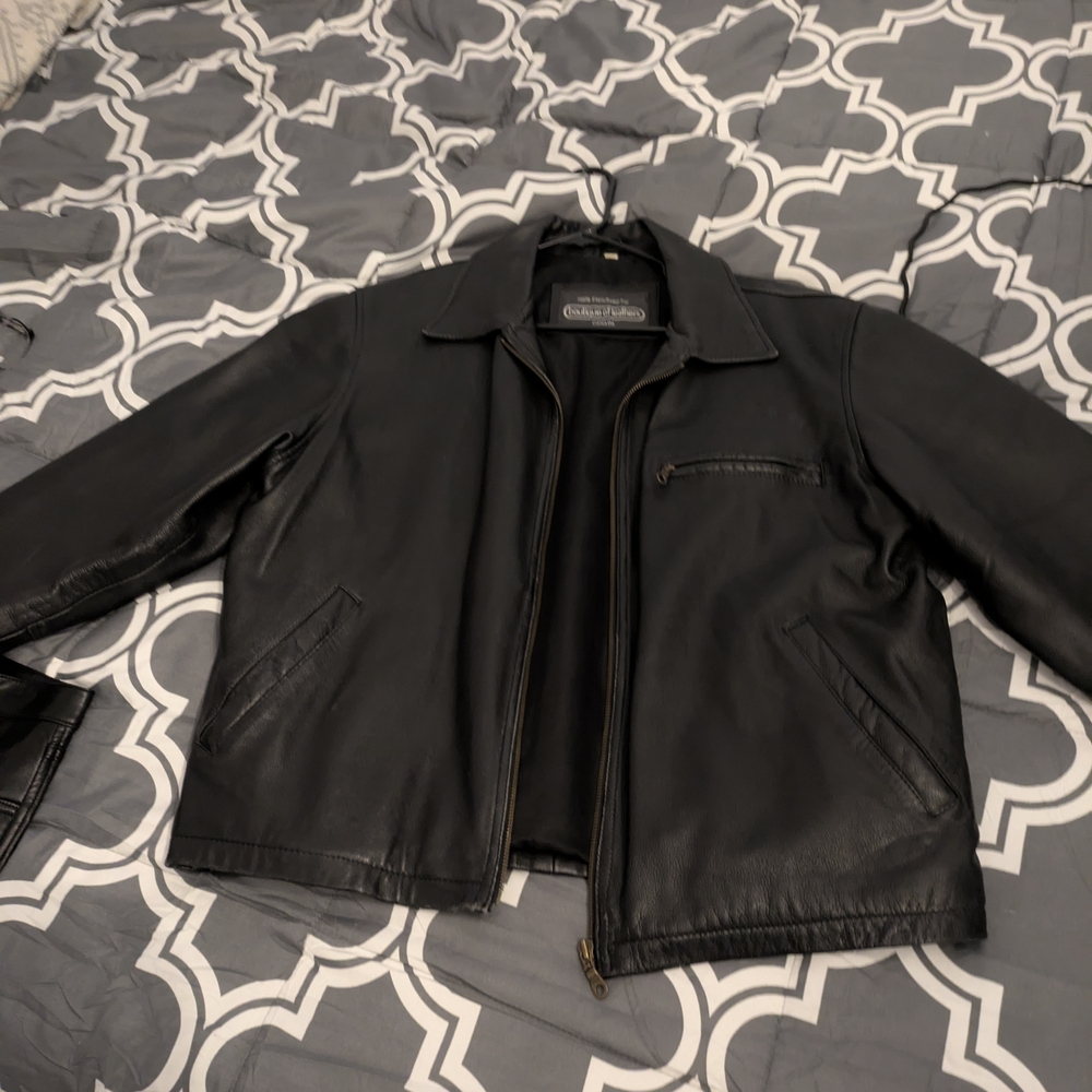 Men's Classic Black Bomber Jacket - Picture 4 of 4